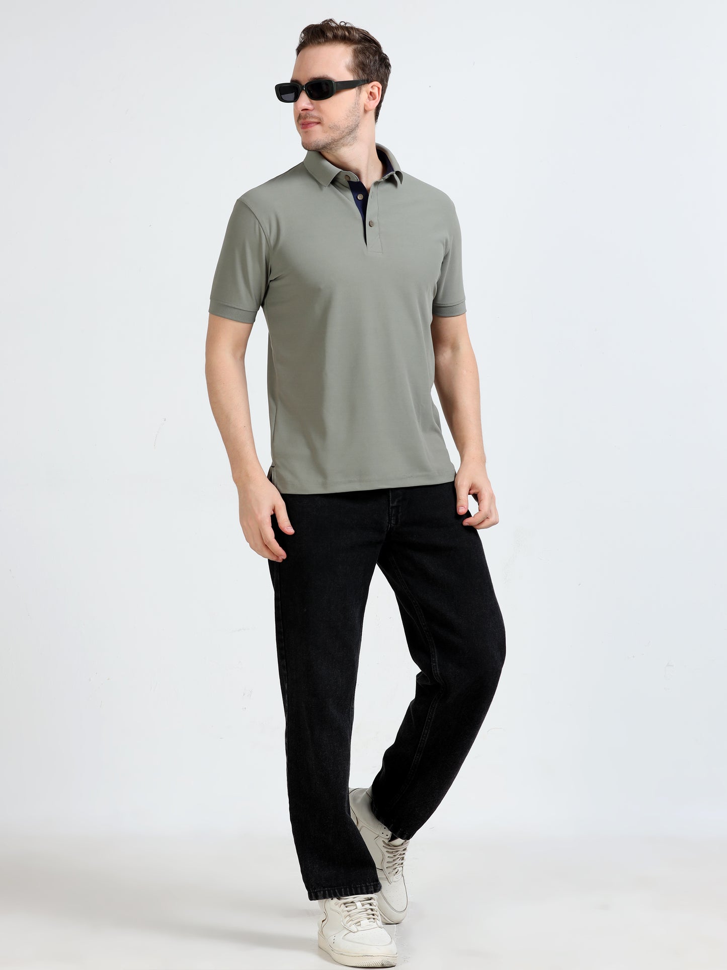 Premium Polo T-Shirt – Moose Grey